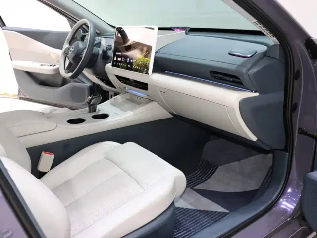 Nissan Teana — Фото автомобиля 8
