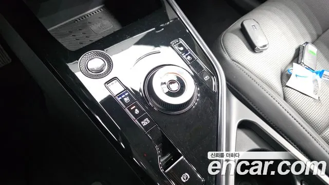 Kia Niro The All New — Фото автомобиля 12