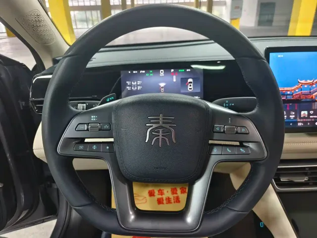 BYD Qin L — Фото автомобиля 8