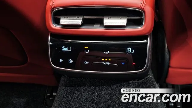 Genesis G80 RG3 — Фото автомобиля 30