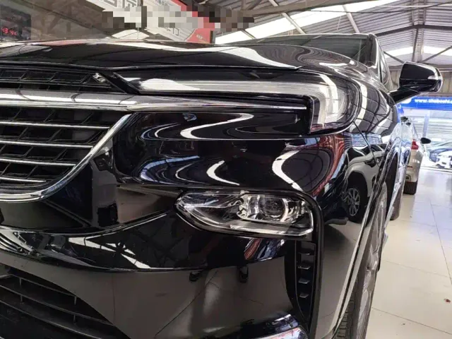Buick Enclave — Фото автомобиля 23