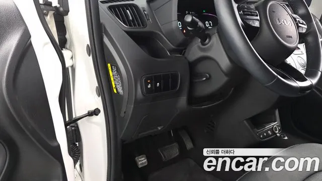 Kia RAY Новый Kia Ray Signature — Фото автомобиля 13