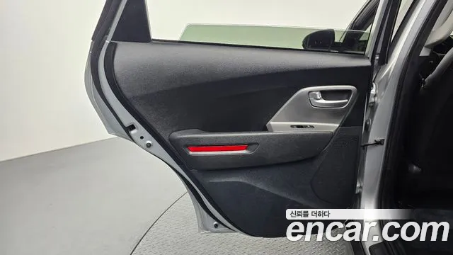 Kia Niro Niro Plus Air — Фото автомобиля 25