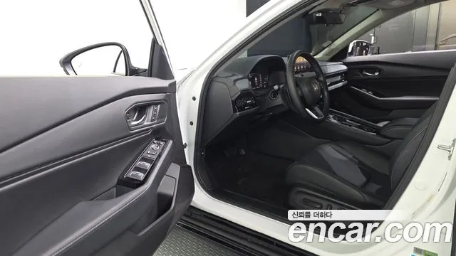Honda Accord — Фото автомобиля 10