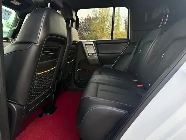 iCAR V23 — Фото автомобиля 11