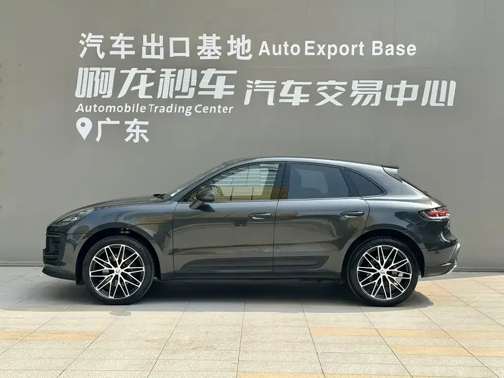 Porsche Macan 2022 Macan 2.0T — Фото автомобиля 3