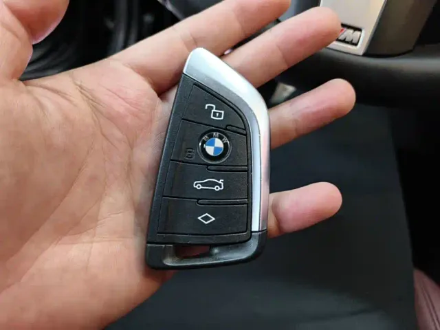 BMW i3 — Фото автомобиля 8