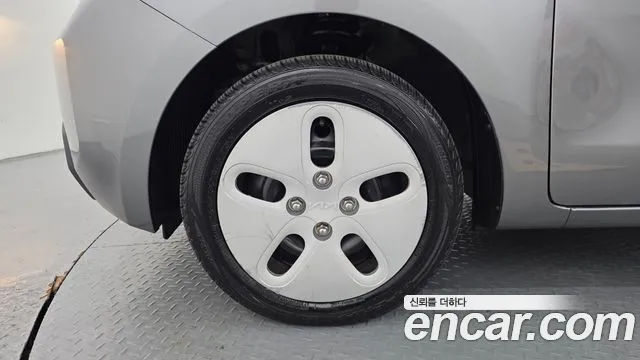 Kia RAY Новый Kia Ray Фургон — Фото автомобиля 5