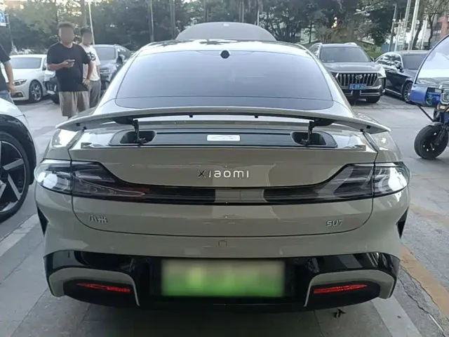 Xiaomi SU7 — Фото автомобиля 5