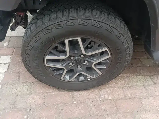 Jeep Wrangler — Фото автомобиля 22