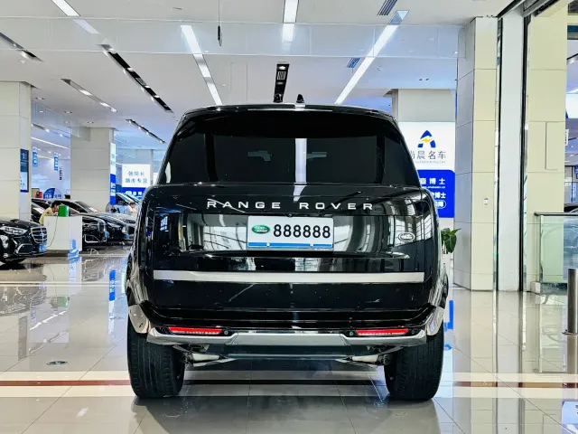 Land Rover Range Rover — Фото автомобиля 14
