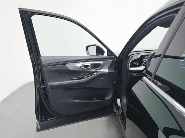 GAC Trumpchi GS8 — Фото автомобиля 8