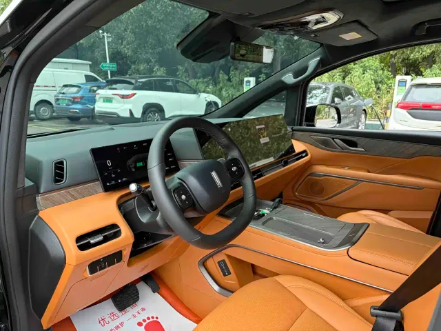 Wey Alpine — Фото автомобиля 6