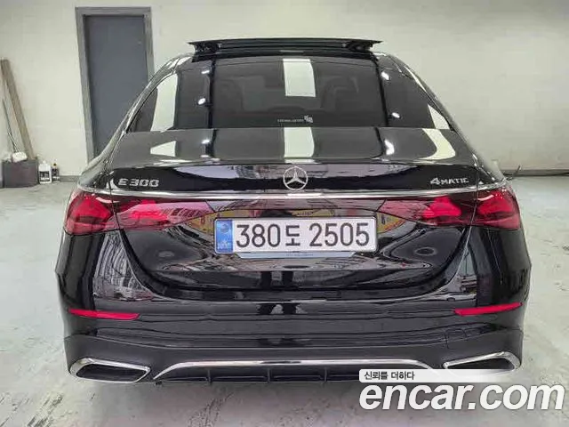 Mercedes-Benz E-Class E-класс W214 — Фото автомобиля 8