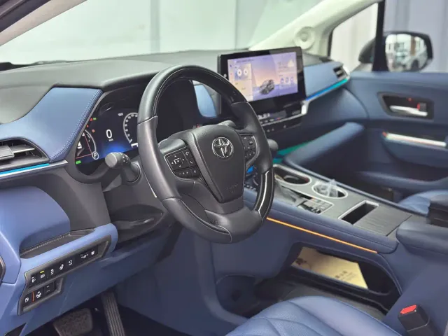 Toyota Granvia — Фото автомобиля 15