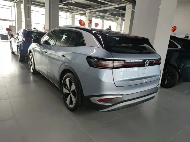 Volkswagen ID.4 X — Фото автомобиля 4