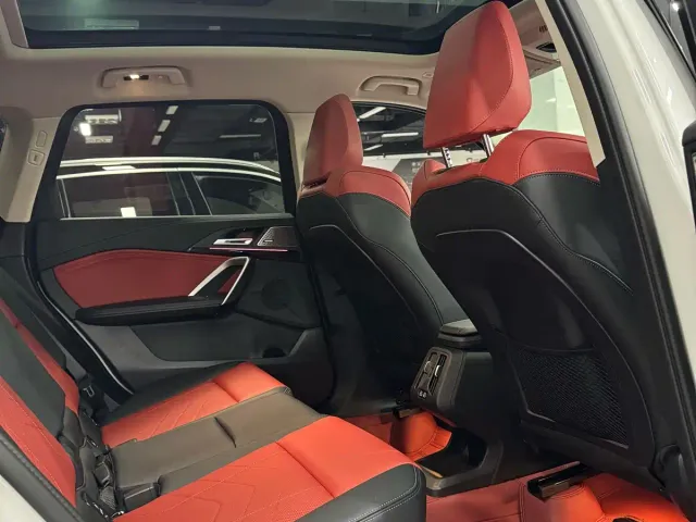 BMW X1 — Фото автомобиля 14