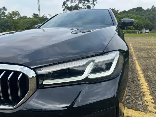 BMW 5 Series — Фото автомобиля 22