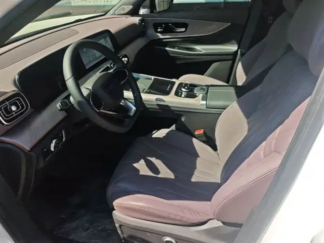 Chery Tiggo 9 — Фото автомобиля 14