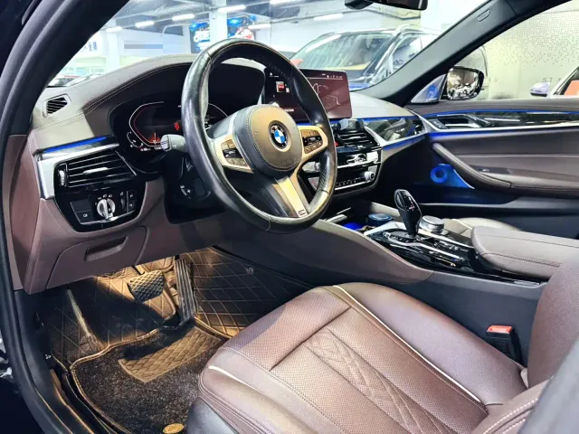 BMW 5 Series — Фото автомобиля 7