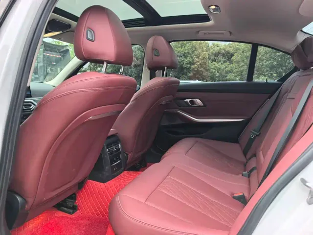 BMW 3 Series — Фото автомобиля 4