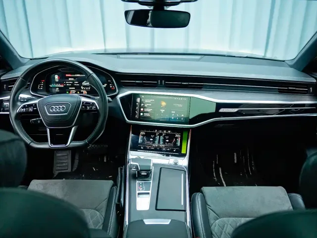 Audi A6L — Фото автомобиля 12