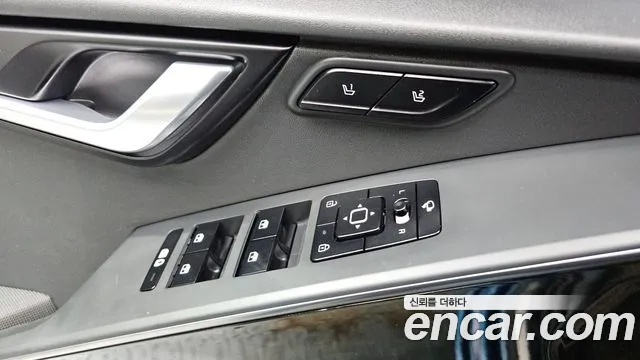Kia Niro — Фото автомобиля 27