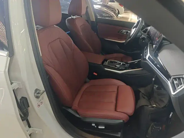 BMW i3 — Фото автомобиля 23