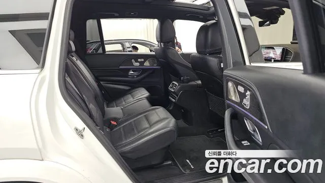 Mercedes-Benz GLS-Class — Фото автомобиля 12