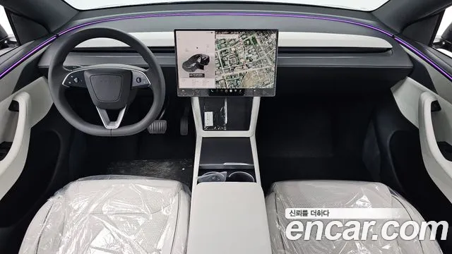Tesla Model Y — Фото автомобиля 7