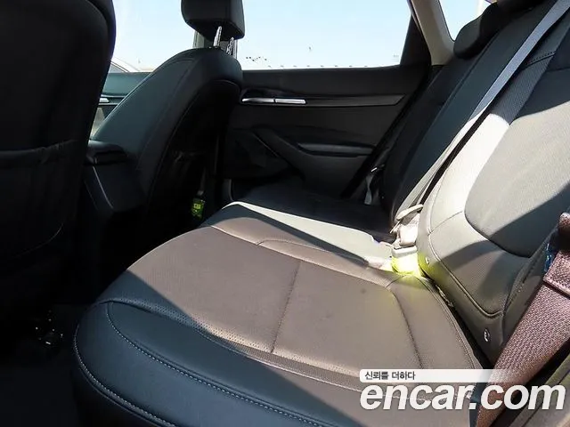 Kia Seltos — Фото автомобиля 19