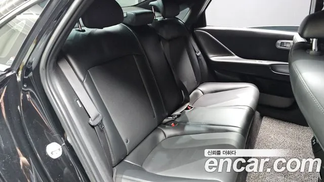Hyundai Ioniq 6 — Фото автомобиля 23