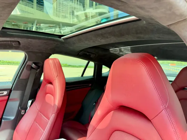 Porsche Panamera — Фото автомобиля 13