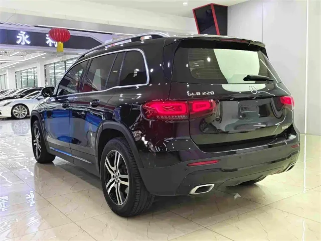 Mercedes-Benz GLB-Class — Фото автомобиля 14