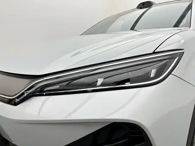 BYD Song Ultra — Фото автомобиля 18
