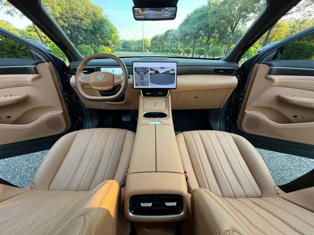 Dongfeng Aeolus L8 — Фото автомобиля 27