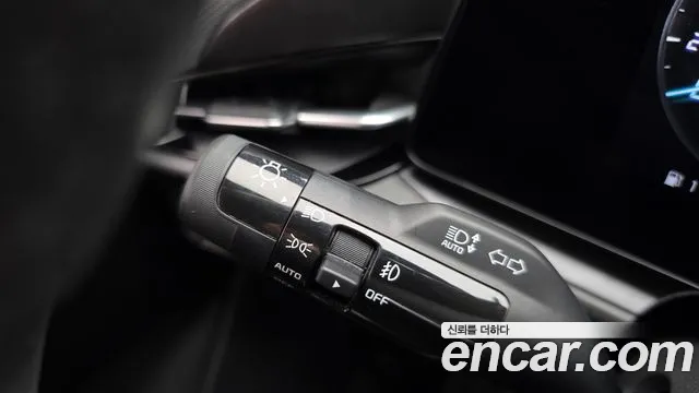 Kia Niro The All New Niro Signature — Фото автомобиля 28