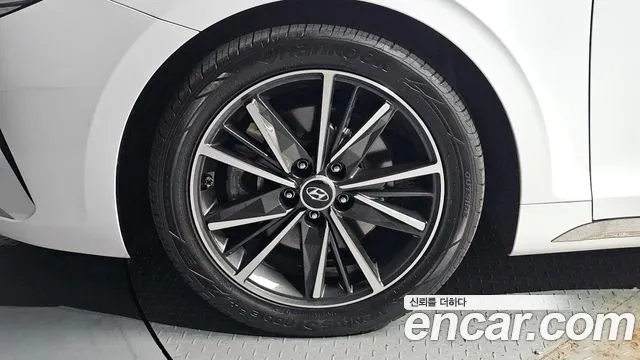 Hyundai Grandeur New — Фото автомобиля 5