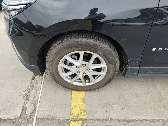 Chevrolet Equinox — Фото автомобиля 22