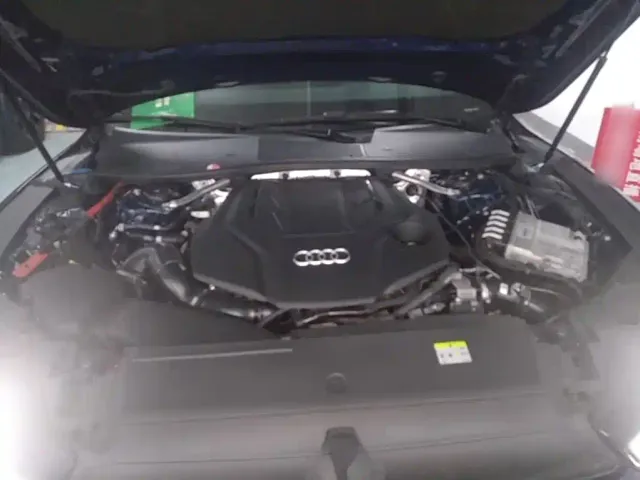Audi A7L — Фото автомобиля 19