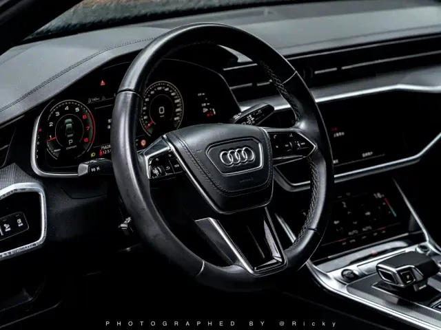 Audi A6L — Фото автомобиля 4