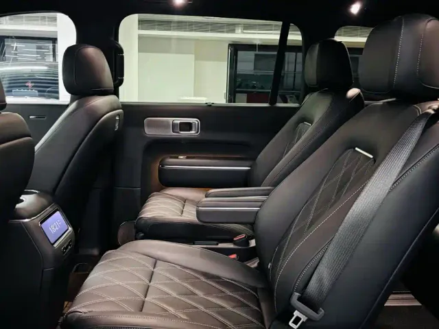Xiaomi SUV — Фото автомобиля 9