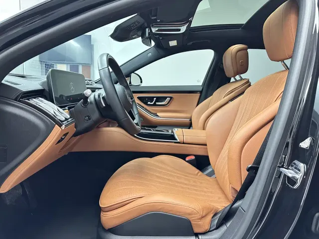 Mercedes-Benz S-Class — Фото автомобиля 10