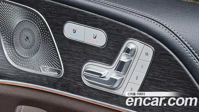 Mercedes-Benz GLS-Class — Фото автомобиля 26