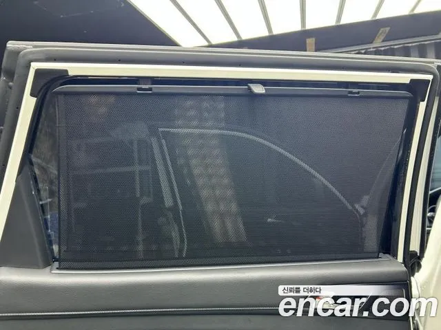 KG_Mobility_Ssangyong Rexton Rexton Arena Дизель 2.2 4WD — Фото автомобиля 16