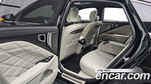 Kia K8 2.5 Бензин 2WD — Фото автомобиля 23