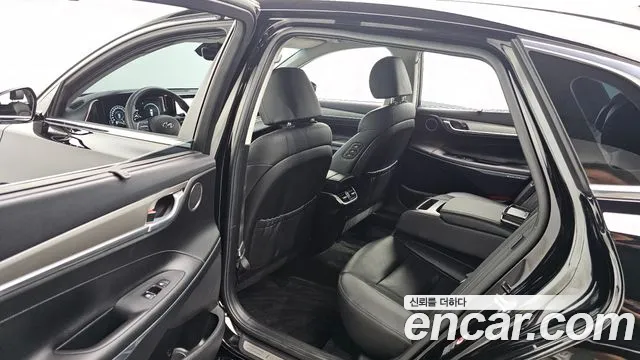 Hyundai Grandeur Новый Grandeur IG — Фото автомобиля 11