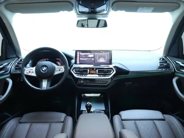 BMW X3 — Фото автомобиля 13