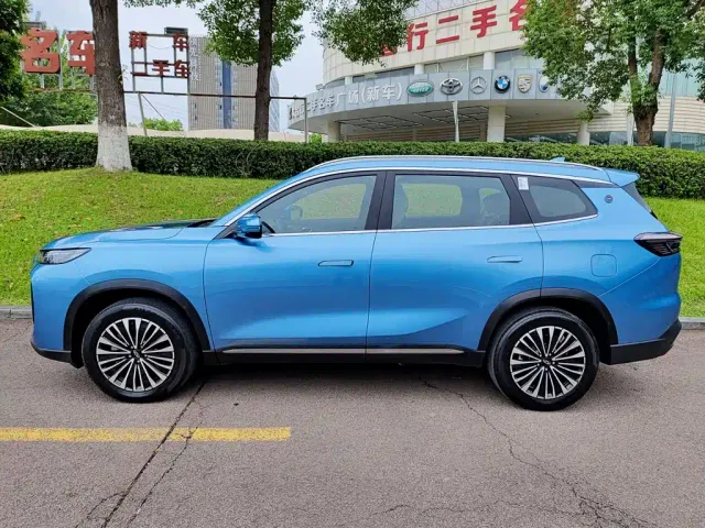 Chery Tiggo 8 PLUS C-DM — Фото автомобиля 3