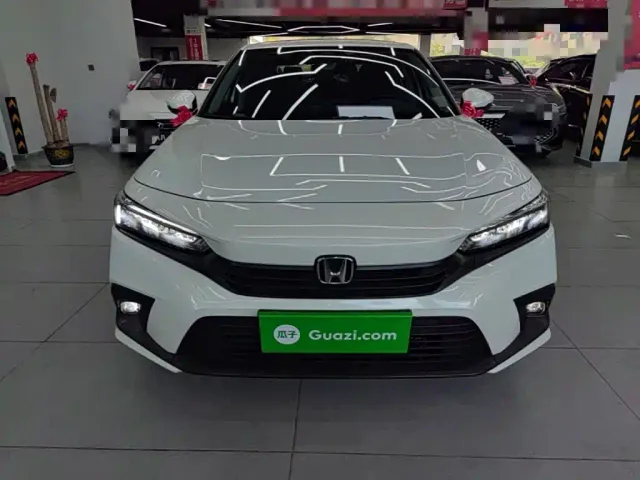 Honda Civic — Фото автомобиля 2